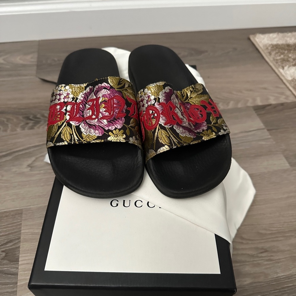 Gucci slides